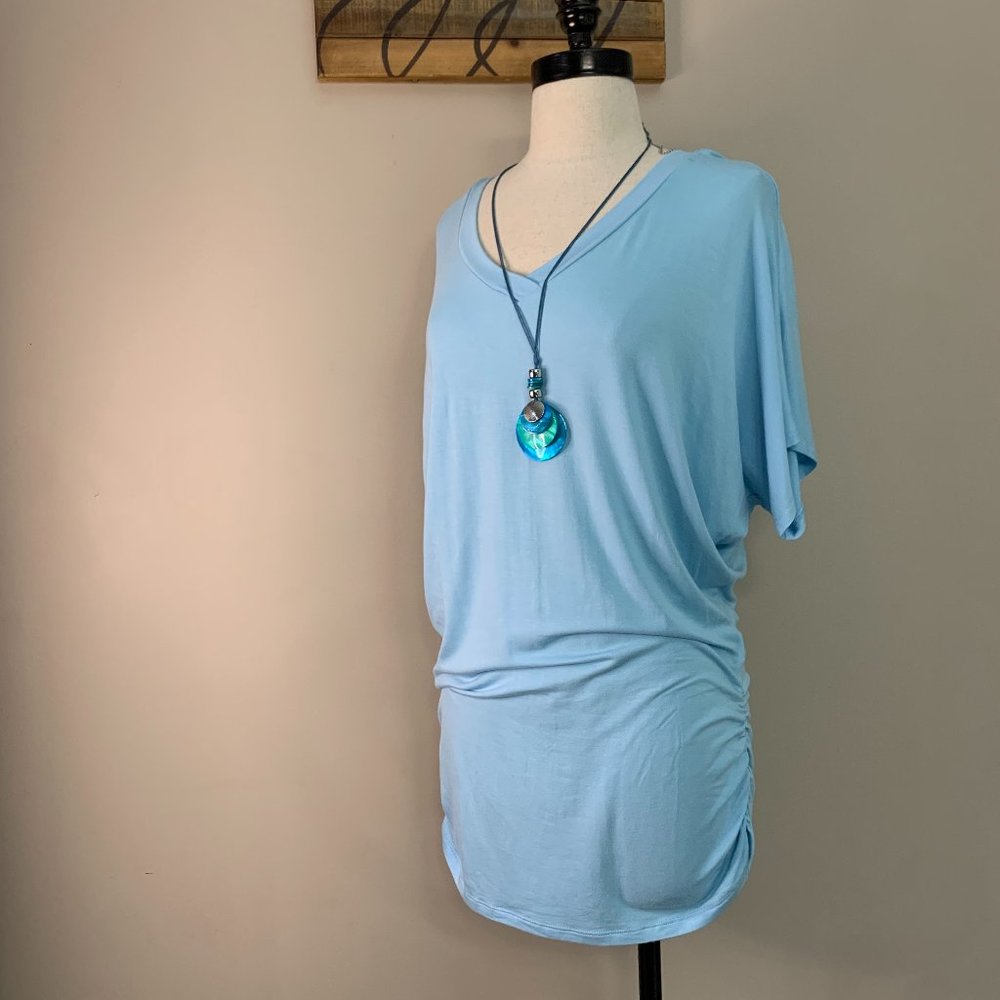 V-Neck T-Shirt Tunic Scrunch Side Swim Cover-Up Baby Blue Women’s Size L
